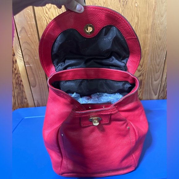 MARC BY MARC JACOBS Totally Turnlock Red Leather Backpack - Picture 6 of 11